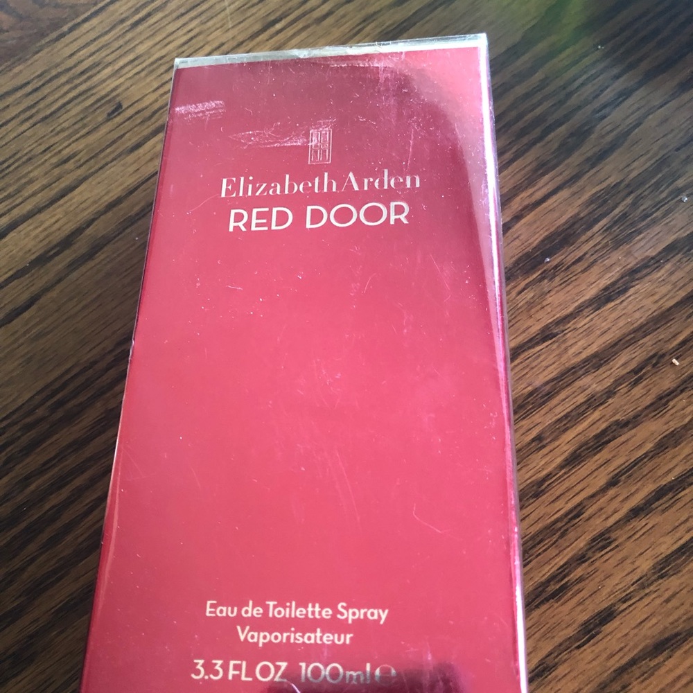 New Elizabeth Arden Red Door large 3.3 oz.